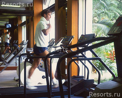 Four Seasons Hotel 5